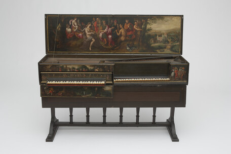 Double virginal, By Hans Ruckers, 1591, Chordophone, Photo credit: Alex Contreras